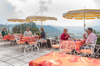 Café Bauer Terrasse