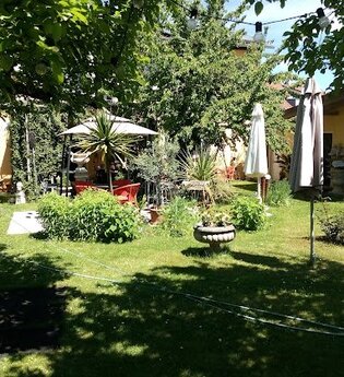 Cafe Paradies