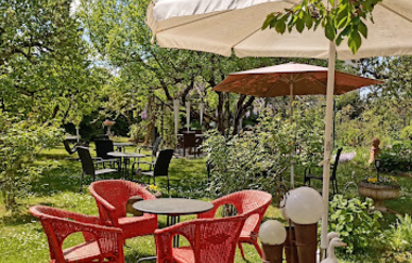 Cafe Paradies
