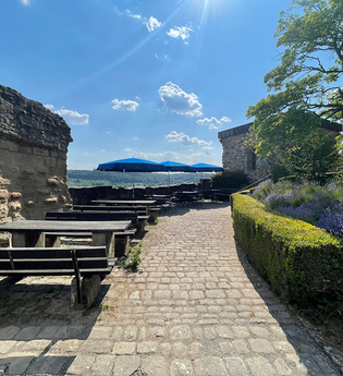Cafè Gattinger - `sRickele | Burgruine Weibertreu | Weinsberg | © Tourismus im Weinsberger Tal e.V.