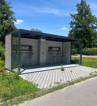 Charger Cube am Kreuzbergsee