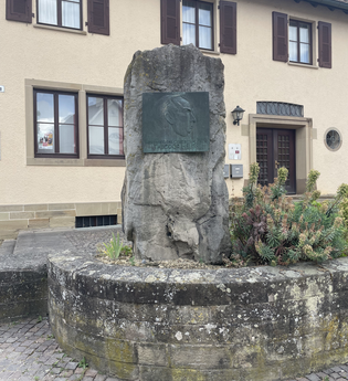 Denkmal zum Geburtshaus von Theodor Heuss | © Stadt Brackenheim | CP