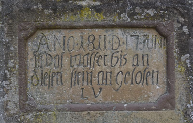Der Hochwasser-Gedenkstein | © Foto von Marcel Hasübert