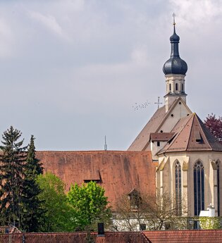 Kath. Pfarrkirche zum Heiligen Kreuz | © Stadt Bad Wimpfen