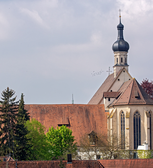 Kath. Pfarrkirche zum Heiligen Kreuz | © Stadt Bad Wimpfen