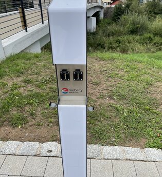 E-Bike-Ladestation in den Enzgärten Mühlacker | © Stadt Mühlacker