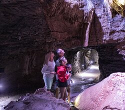 Eberstadter Tropfsteinhöhle | © Touristikgemeinschaft Odenwald/Barbara Wagner