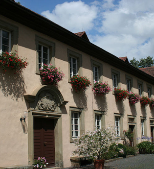 Das Schloss ist heute Akademie | © Touristikgemeinschaft Hohenlohe e. V. | Marion Schlund