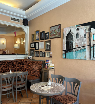 Eis-Café | Pizzeria Cortina | © Tourist- Information Bad Mergentheim