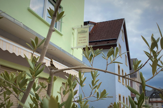 Die Vorderfront des Restaurants