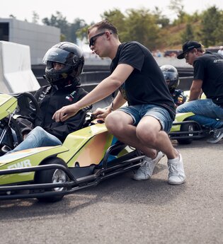 emodrom e-kart auf dem Hockenheimring | © emodrom