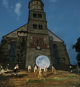 Freilichtspiele Schwäbisch Hall  - Inszenierung Cyrano de Bergerac | © © Freilichtspiele Schwäbisch Hall, Ufuk Arslan Fotografie.