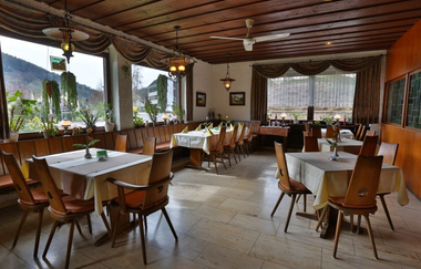 Gasthof  Hotel Zur Rose | © Webseite: Rose Boxtal