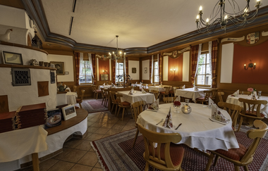Gemütliches Kaminzimmer des Restaurants | © Touristikgemeinschaft Hohenlohe e. V. | Dominik Rau