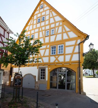 Geistliches Verwaltungsbandhaus und Fruchtkasten | © Stadt Brackenheim | Claudia Fy