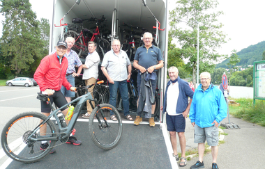 Nach der Anreise mit dem Bus | © CC BY-SA