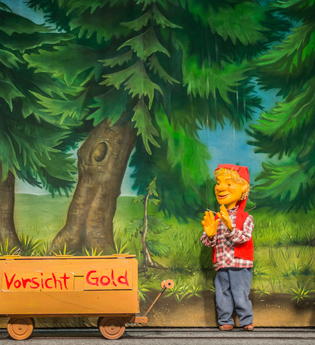 Gerhards Marionetten Der Räuber Hotzenplotz | © Gerhards Marionetten I Bild nur in Verbindung mit der Bewerbung des Schwäbisch Haller Gerhards Marionettentheater verwendbar