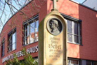 Grabmal von Johann Peter Hebel in Schwetzingen | © Stadt Schwetzingen