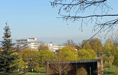 Gradierwerk mit Kur-Kliniken | © BTB Bad Rappenau