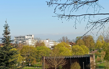 Gradierwerk mit Kur-Kliniken | © BTB Bad Rappenau