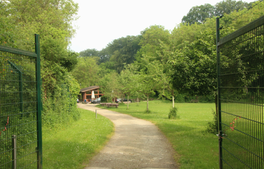 Grillhütte - Freizeitgelände Brunnenfeld, Nußloch | © Beate Otto