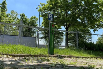 E-Bike Ladestation | Bildungs- und Technologiezentrum Heilbronn | Handwerkskammer | © Bildungs- und Technologiezentrum Heilbronn
