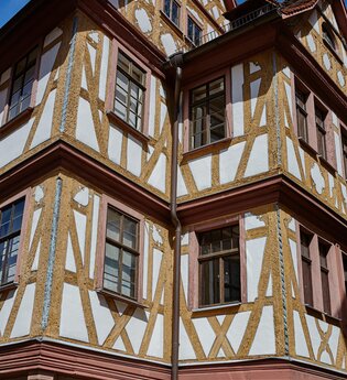 Haus der Vier Gekrönten | © P. Frischmuth/TLT
