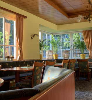 HELLAS Restaurant Innenraum | © Hohenloher Perlen