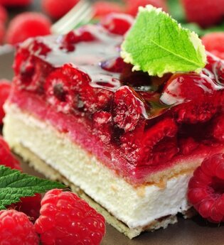 Gastronomie in Albstadt:Himbeerkuchen im Café Intermezzo