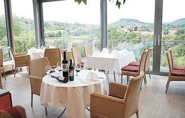 Wintergarten im Rappenhof | Haus der Baden-Württemberger Weine in Weinsberg | HeilbronnerLand | © Hotel und Gustgaststätte Rappenhof