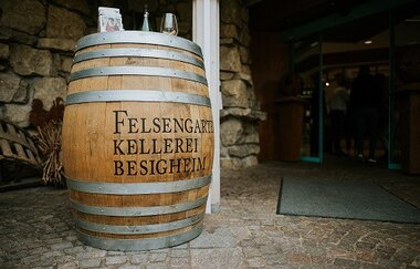 Hügel-Pause bei der Felsengartenkellerei | © Felsengartenkellerei