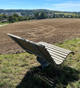 Hügelsofa in Büchig Nord | © Ortsverwaltung Büchig