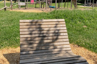Hügel-Sofa bei Eppingen-Richen - Wikingerspielplatz | © Stadt Eppingen