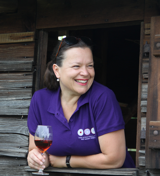 Katrin Held | Sprachgewandte Stadt-, FachwerkGäste- und WeinErlebnisFührerin | © Weinerlebnisführer Baden-Württemberg