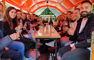 Katzenbeisser Carrus | © Katzenbeißer Carrus | Planwagen- und Weinbergrundfahrt | Lauffen am Neckar