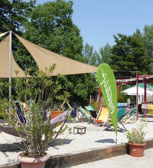 Kiosk und Minigolfanlage am Badesee "Lieblings.kiosk" | © Landratsamt Rhein-Neckar-Kreis