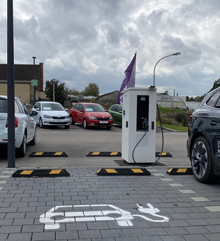 Ladestation Elektrofahrzeuge