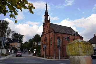 Außenansicht Marienkapelle Waibstadt vor blauem Himmel | © Stadt Sinsheim