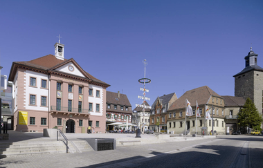 Marktplatz mit Rathaus in Eppingen | © Stadt Eppingen