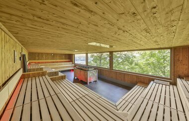 Saune mit Ausblick ins Grüne | © Touristikgemeinschaft Hohenlohe e. V. | Mawell Resort