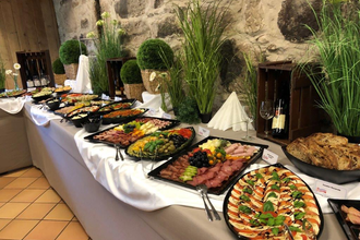 Party-Service & Spezialitäten-Metzgerei Uhlmann | Obersulm-Willsbach | Weinsberger Tal | © Tourismus im Weinsberger Tal e.V.