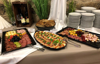 Party-Service & Spezialitäten-Metzgerei Uhlmann | Obersulm-Willsbach | Weinsberger Tal | © Tourismus im Weinsberger Tal e.V.