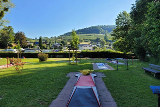 Minigolfplatz Untersteinbach, Pfedelbach | Hohenlohe | © Touristikgemeinschaft Hohenlohe e. V. | Gemeinde Pfedelbach
