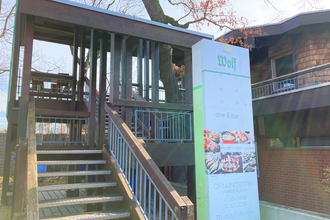 Zugang zur Mint Dine & Bar