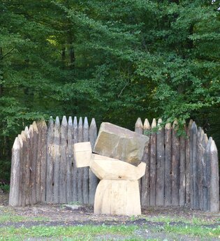 Mühsal: Kunst am Eppinger-Linien-Weg