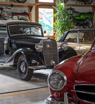 Schwarzer Oldtimer | © Uwe Jock