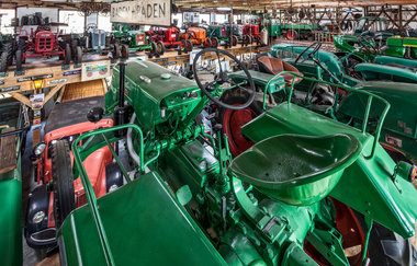 Ausstellung von Traktoren | © Uwe Jock