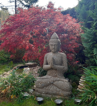 Buddha im Garten | © Svenja Alber