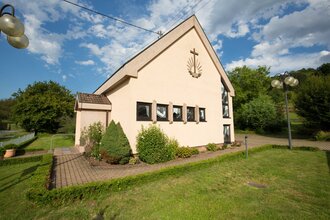 Neuapostolische Kirche Mückenloch | © Ghomri Wolf-Khosrowi