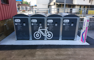 E-Bike-Ladestation Neuenstadt mit RadSERVICE-Punkt | © Stadt Neuenstadt